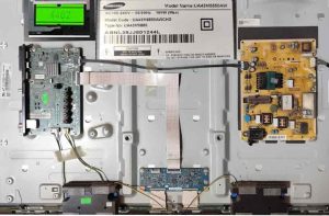 تلویزیون پنل شکسته سامسونگ مدل UA43M5850AW