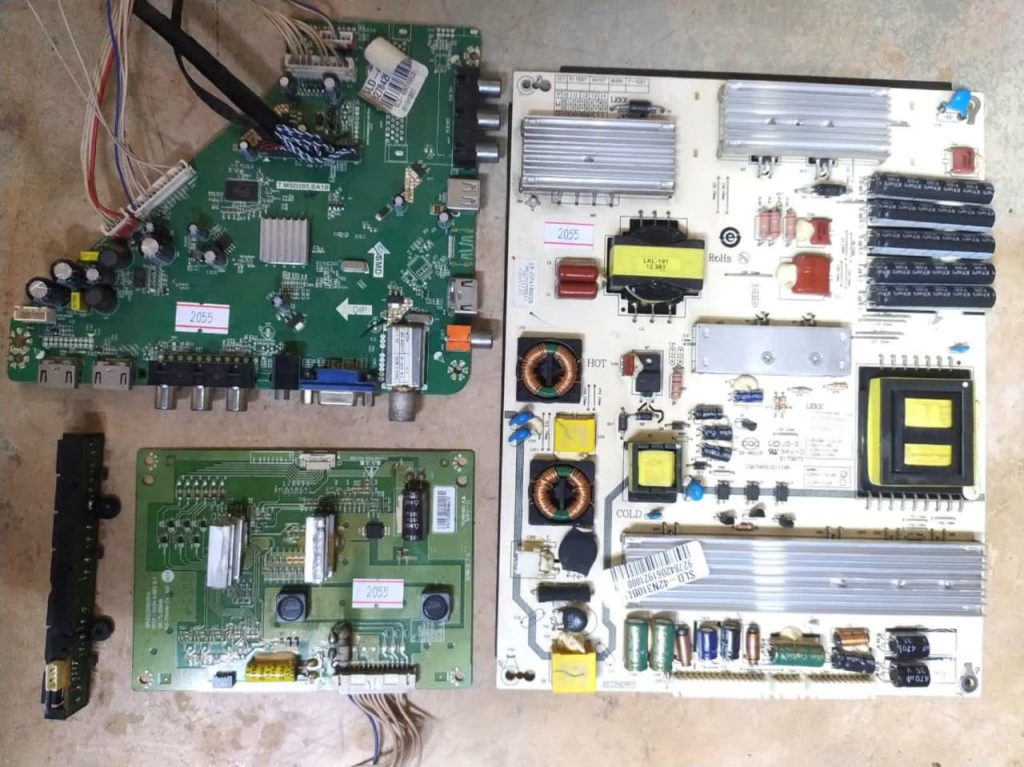 اسنوا پنل شکسته مدل SNOWA PANEL BROKEN MODEL SLD-42N310BLD