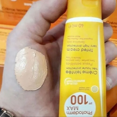 کرم ضد آفتاب بیودرما رنگی (حاوی کرم پودری)Photoderm Max