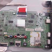 پنل شکسته تلویزیون ال جی مدل LG43lj55000GI