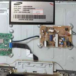 samsung LA32E495E2M تلویزیون 32 مدل LA32E495E2Mپنل شکسته سامسونگ